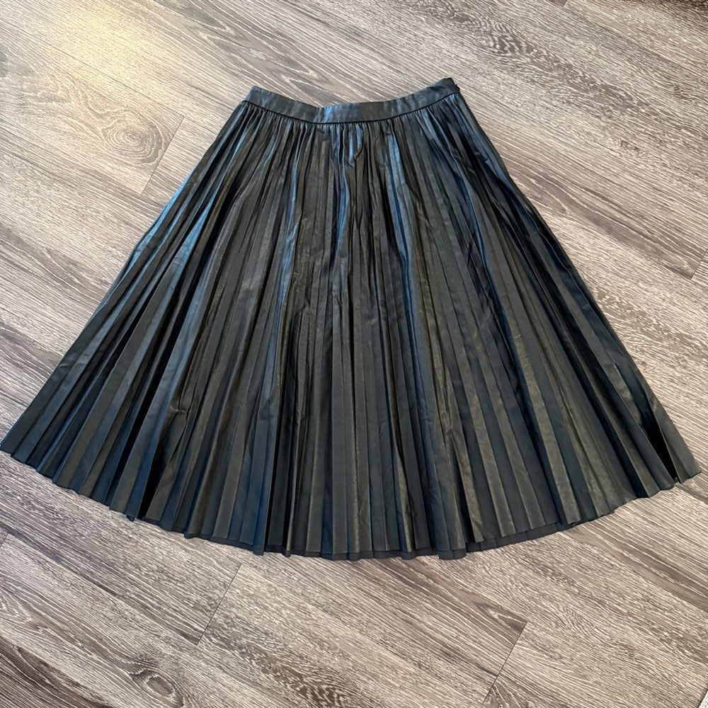 Banana Republic Black Vegan Leather Pleated Midi Skirt